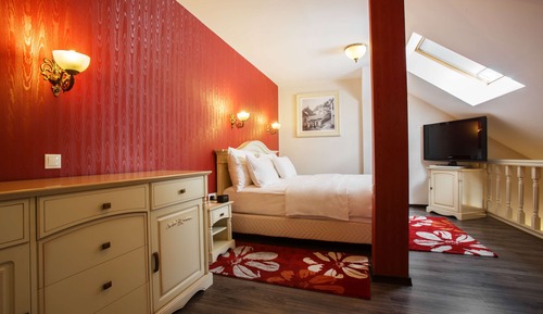 Suite, 1 King Bed (Duplex)