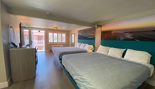 Room, Multiple Beds, Accessible, Non Smoking (Roll-In Shower)