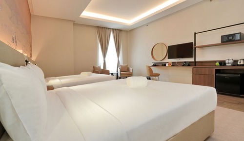 Family Executive Room