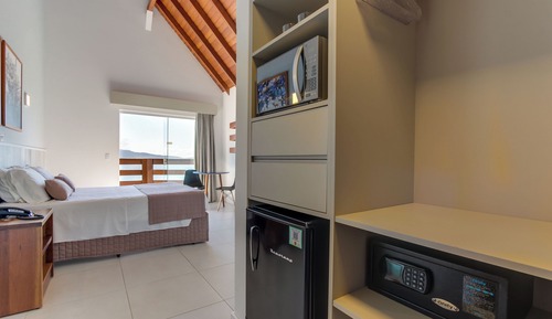 Room, Sea View