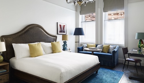Premium Room, 1 King Bed, Accessible, Bathtub