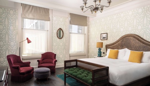 Suite, 1 King Bed (Thompson)