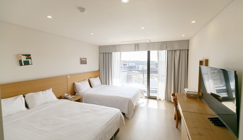 Superior Room, 2 Double Beds, Non Smoking, Bathtub (Superior)