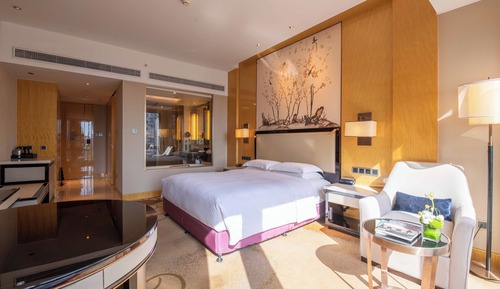 Room, 1 King Bed (Bridge & River View)