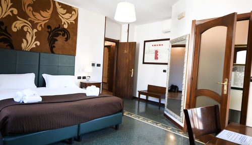 Family Suite, 2 Bedrooms, Balcony