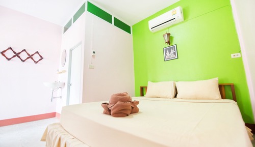 Standard Double or Twin Room, 1 King Bed, Pool View