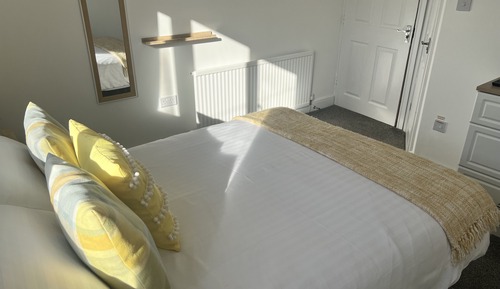 Double Room, 1 Double Bed