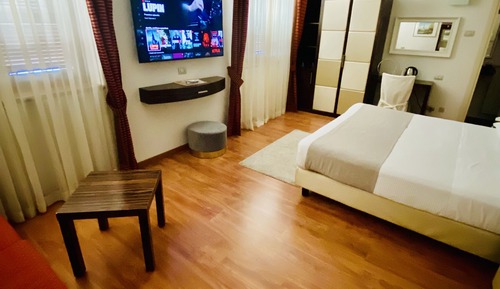 Junior Suite, Tower (Blue Sky)