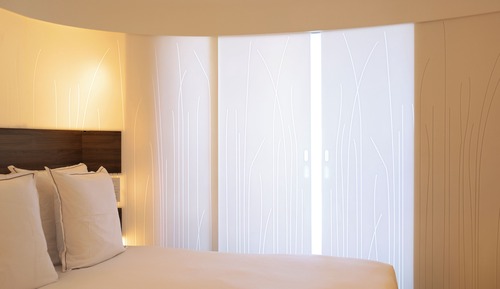 Double Room (Hi-Macs)