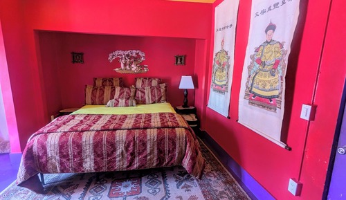 The Mandarin Suite