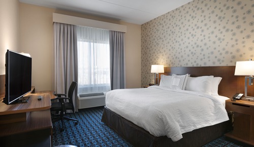 Room, 1 King Bed, Non Smoking (Hearing Accessible)
