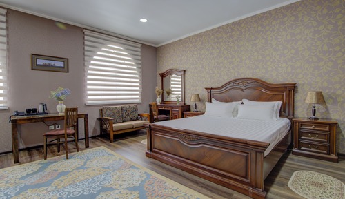 Luxury Room