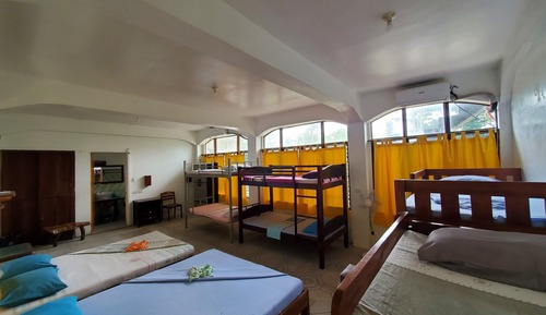 Shared Dormitory (1 bed)