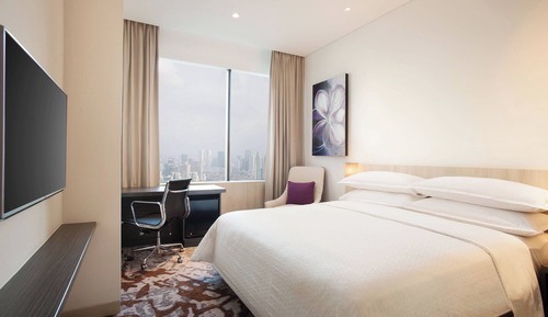 Room, 1 King Bed, City View
