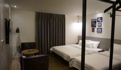 Premium Twin Room