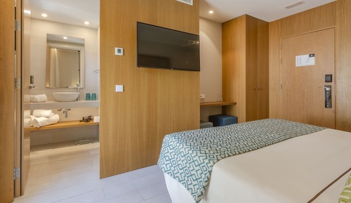 Double Room, Mountain View