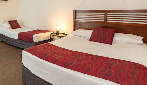 Trio Room (Double, Single)