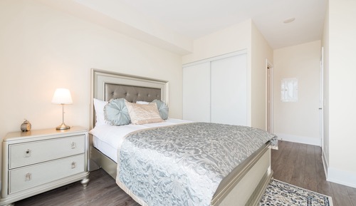 City Condo, 2 Bedrooms, Kitchen