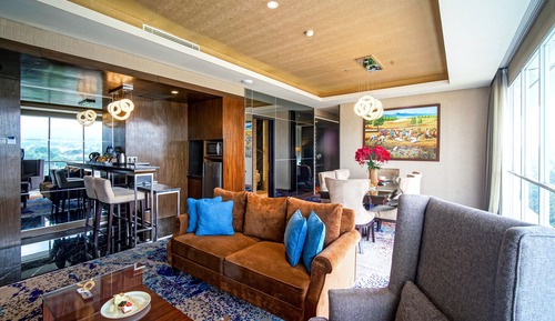 Presidential Suite