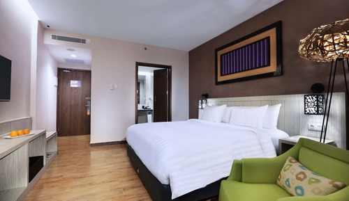 Superior Room, 1 King Bed