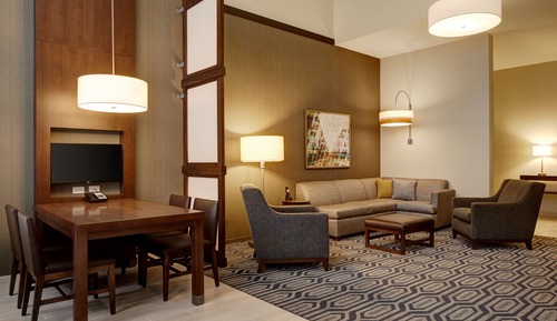Suite, 1 King Bed with Sofa bed, Accessible (Roll-In Shower)