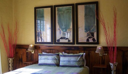 Standard Queen Room (20)