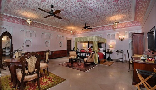 Maharaja suite with Ganges View