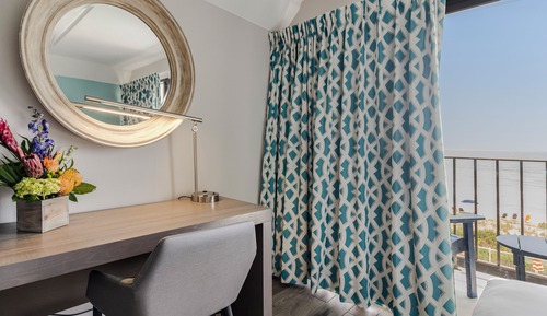 Room, 2 Double Beds, Ocean View
