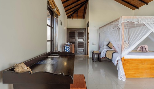 Deluxe Double room with Balcony and Sea view