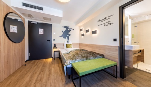Deluxe Single Room