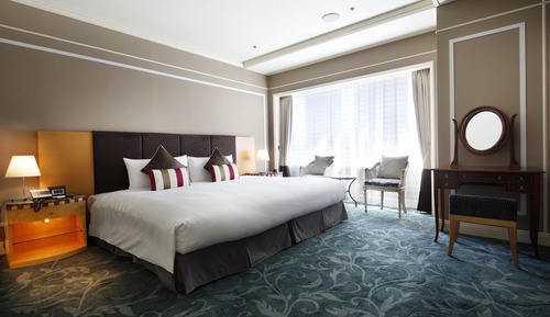 Junior Suite Room, Club Lounge Access, 91 sqm, 1 Wide King Bed, Non Smoking
