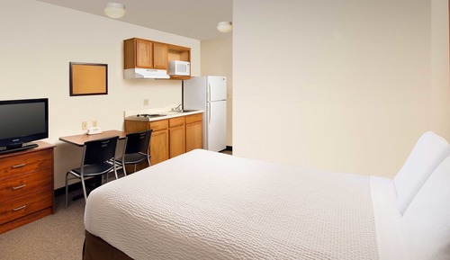Standard Room, 1 Queen Bed, Non Smoking