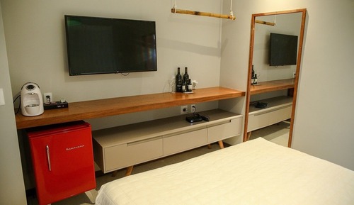 Suite Interior