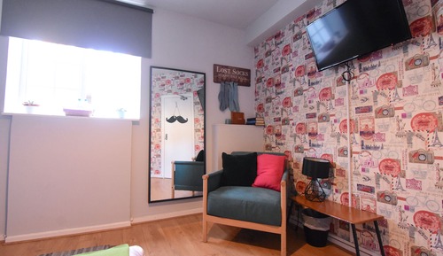 Superior Double Room, Shared Bathroom (5)