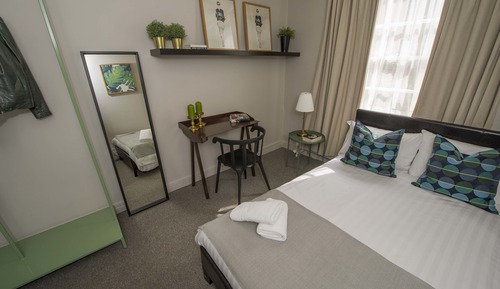 Classic Double Room, Shared Bathroom (2)