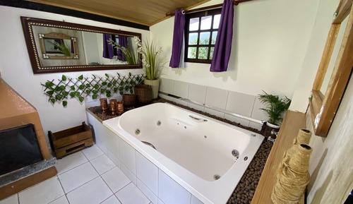 Romantic Double Room, Jetted Tub