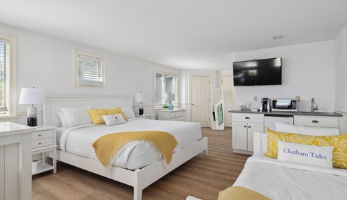 Basic Room, Multiple Beds, Oceanfront