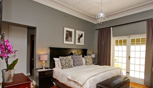 Luxury Room (Touch of Grey)