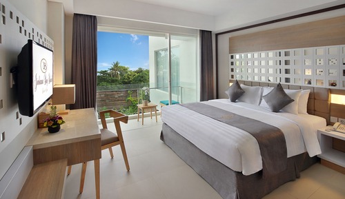 Panyembrahma - Superior Double or Twin Room with  balcony 