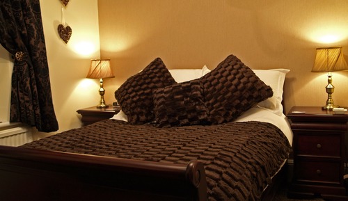 Double Room, Ensuite (Room 1)