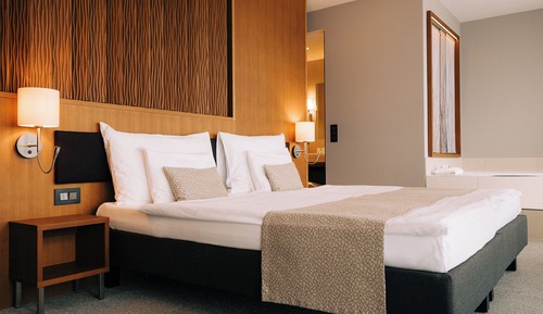 Panorama Lake View Junior Suite