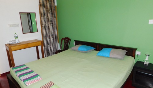 Comfort Single Room, Corner