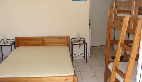 Economy Studio