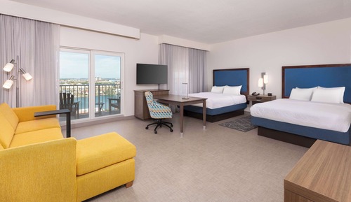 Studio, 2 Queen Beds, Accessible (Beach View, Hearing)