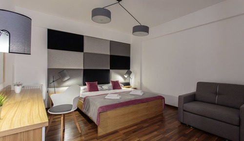 Deluxe Apartment, Partial Sea View