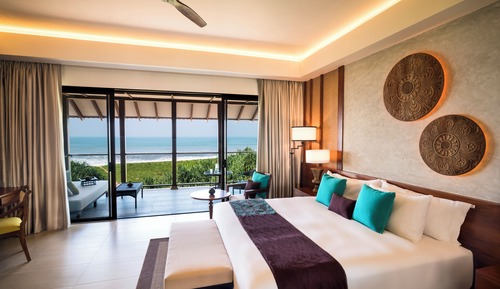 Deluxe Ocean View Room