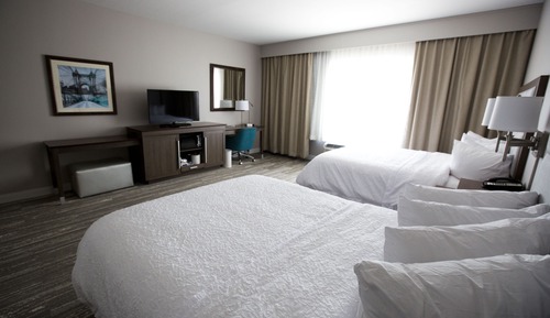 Room, 2 Queen Beds, Accessible, Non Smoking
