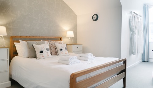 Double Room, Shared Bathroom