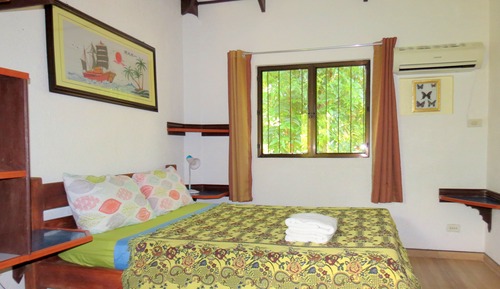 Comfort House, 2 Bedrooms, Kitchenette, Pool View