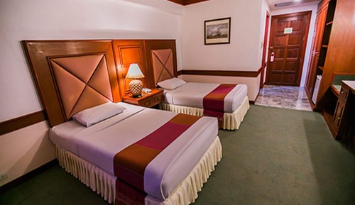 Deluxe Twin Room